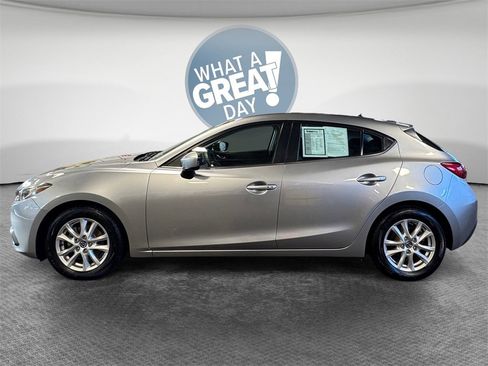 Used 2014 MAZDA MAZDA3 i Touring image 7
