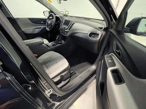 Used 2024 Chevrolet Equinox LS FWD image 25