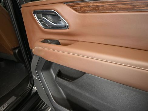 Used 2023 Chevrolet Tahoe High Country image 21