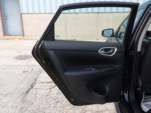 Used 2019 Nissan Sentra SR FWD image 24