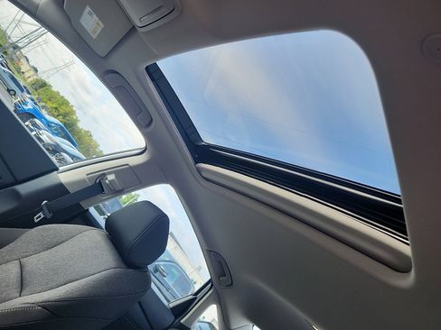 New 2025 Honda Accord SE image 10