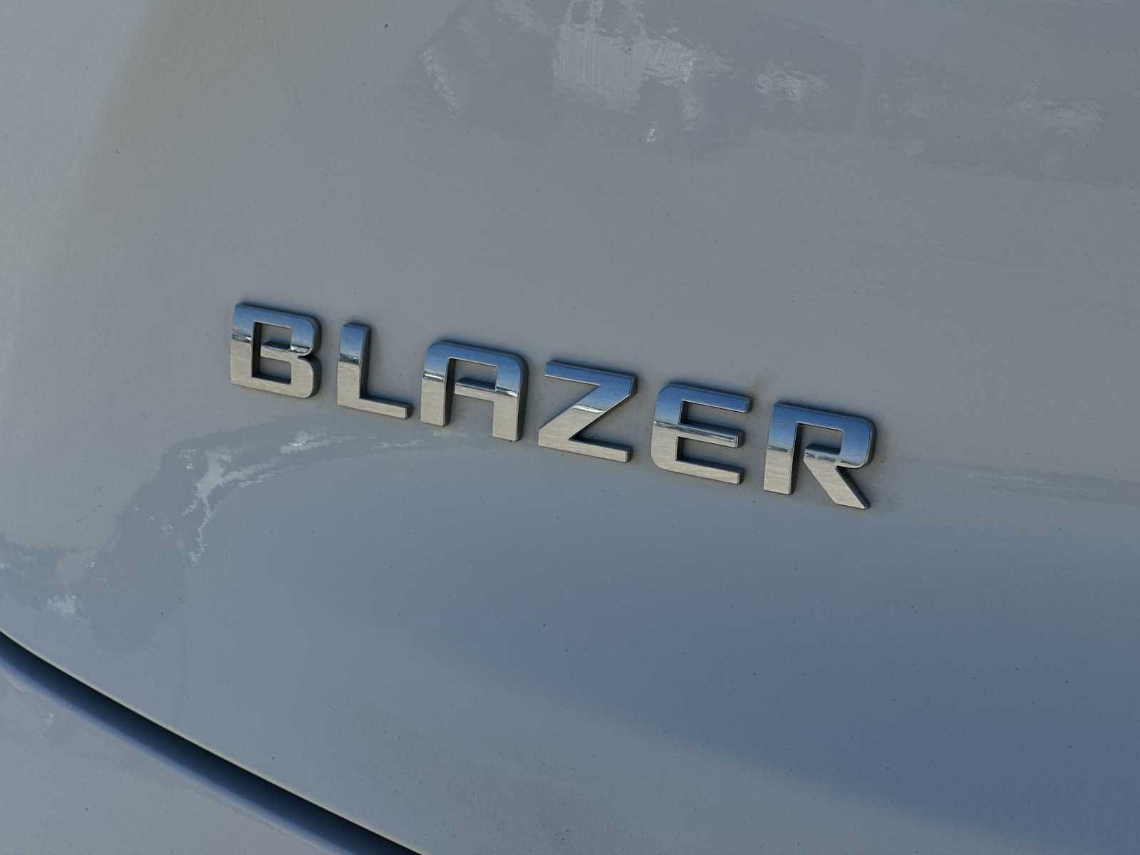 Used 2022 Chevrolet Blazer LT FWD image 15