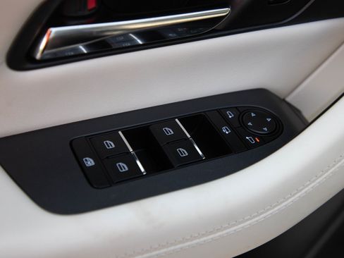 Certified 2024 MAZDA CX-90 Plug-In Hybrid w/ Premium Plus AWD/4WD image 24