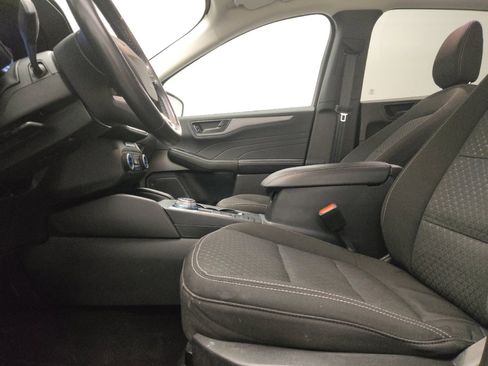 Used 2023 Ford Escape Active w/ Cold Weather Package FWD image 17