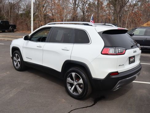 Used 2021 Jeep Cherokee Limited image 7