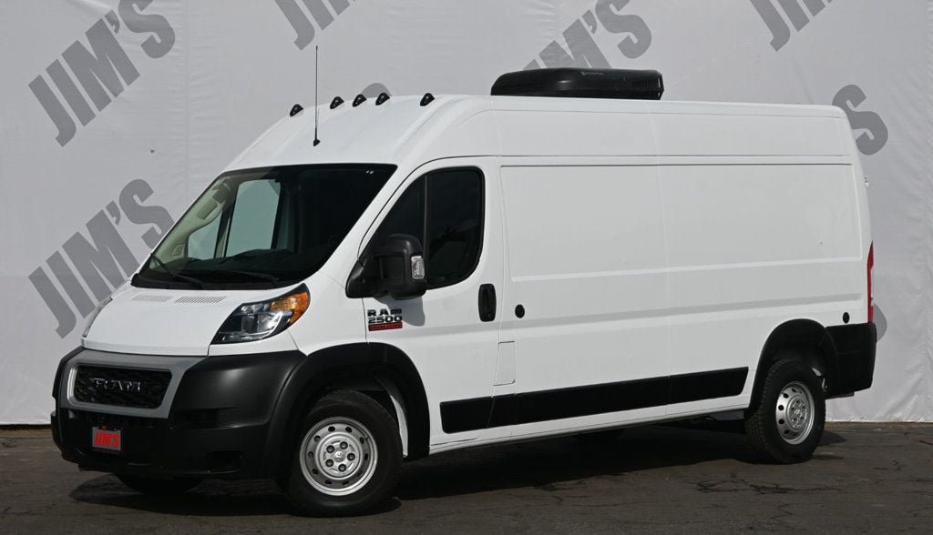 Used 2021 RAM ProMaster 2500 FWD image 1