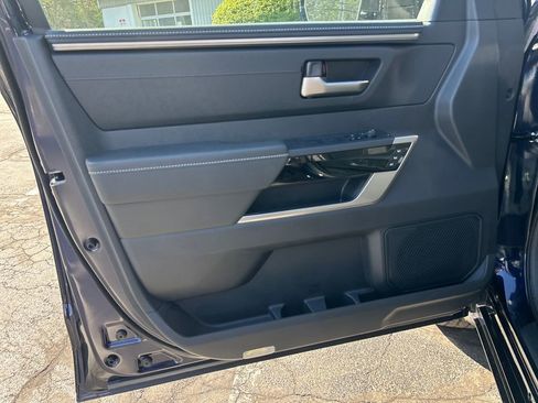 New 2026 Toyota Tundra Limited AWD/4WD image 18
