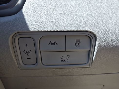 Certified 2023 Kia Sorento SX Prestige AWD/4WD image 19