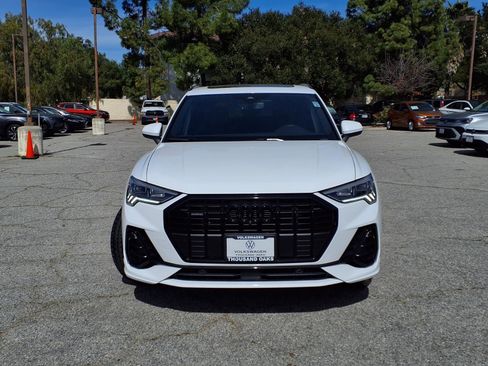 Used 2024 Audi Q3 2.0T Premium Plus image 2
