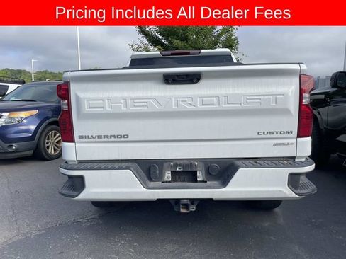 Used 2023 Chevrolet Silverado 1500 Custom AWD/4WD image 7