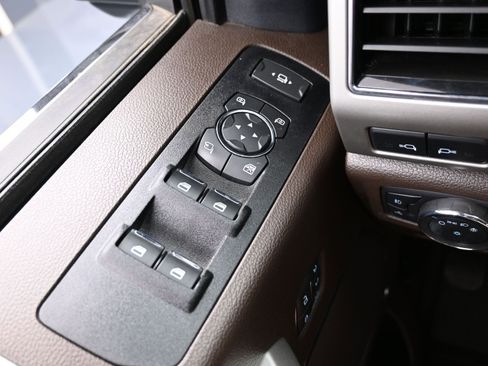 Used 2022 Ford F250 King Ranch w/ King Ranch Ultimate Package image 24