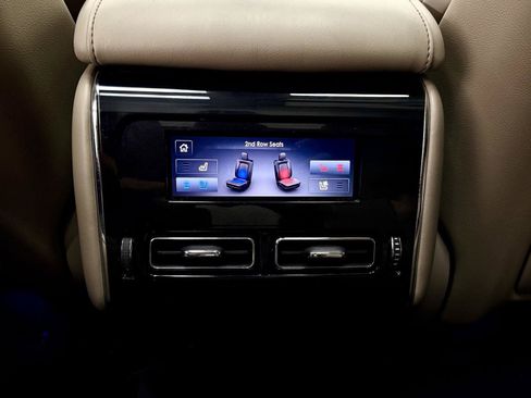 Used 2023 Lincoln Aviator Reserve w/ Equipment Group 201A AWD/4WD image 18