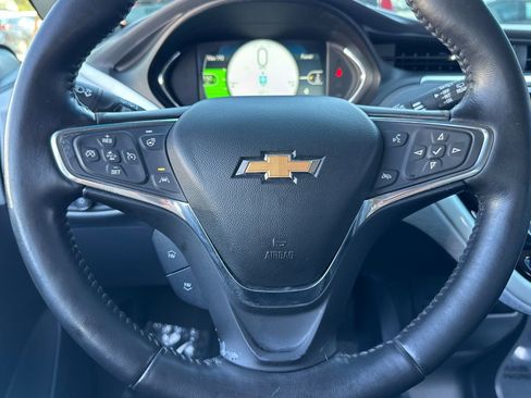Used 2020 Chevrolet Bolt Premier w/ Infotainment Package image 33