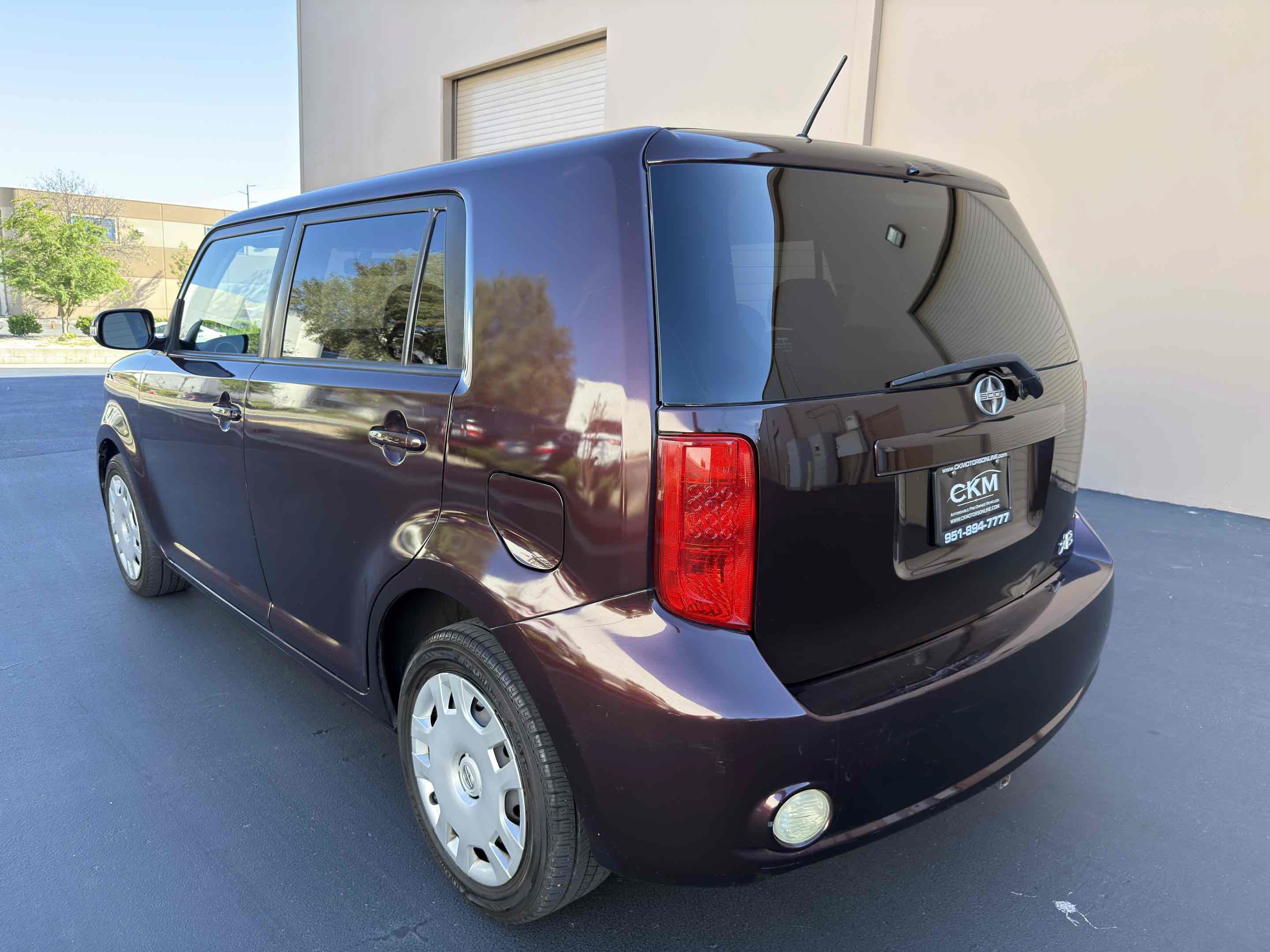 Used 2008 Scion xB FWD image 11