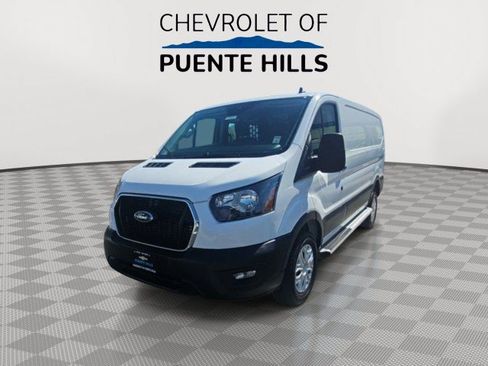 Used 2025 Ford Transit 250 Low Roof w/ Exterior Upgrade Package RWD image 4