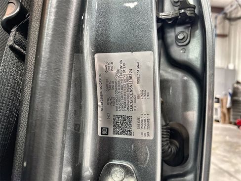 Used 2022 Chevrolet Colorado LT w/ LT Convenience Package image 35