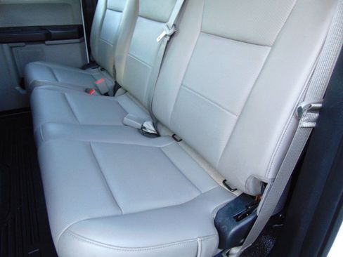 Used 2019 Ford F250 XL w/ XL Value Package AWD/4WD image 10