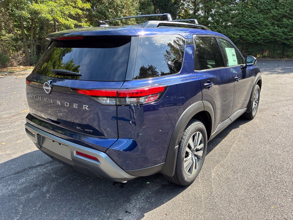 New 2026 Nissan Pathfinder SL AWD/4WD image 7