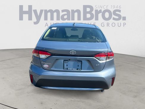 Used 2022 Toyota Corolla LE w/ Carpet Mat Package (TMS) FWD image 4