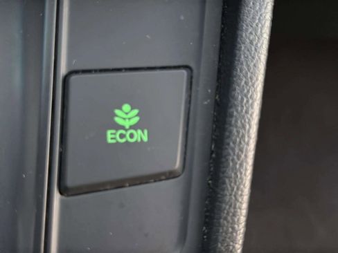 Used 2017 Honda CR-V EX image 42