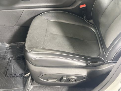 Used 2022 Jeep Grand Cherokee Altitude image 18