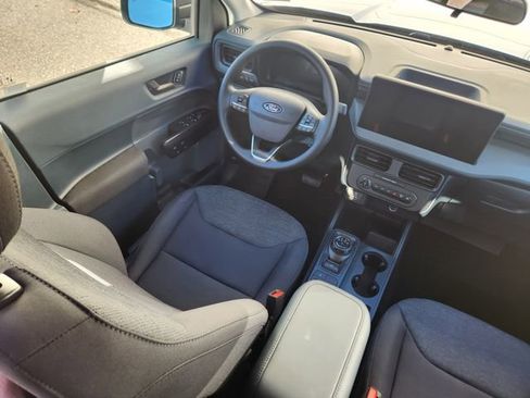 New 2025 Ford Maverick XL w/ Equipment Group 101A image 10