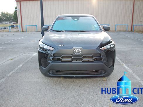 Used 2026 Toyota Corolla Cross L FWD image 8