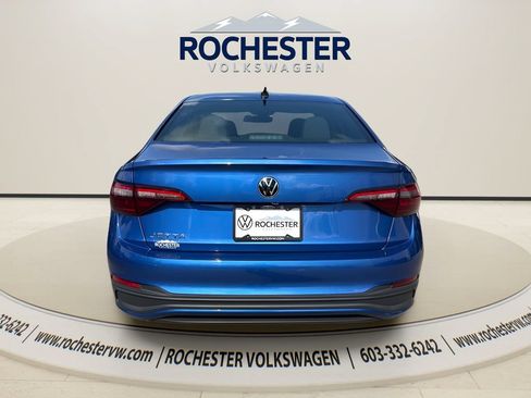 Used 2023 Volkswagen Jetta Sport FWD image 5