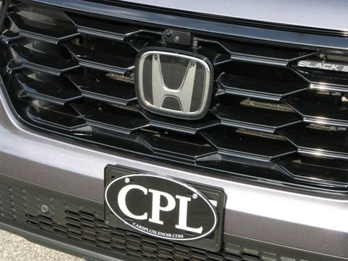 Used 2025 Honda Pilot Black Edition image 12