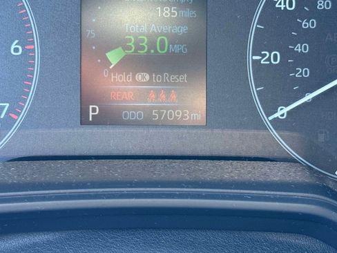 Certified 2024 Toyota Corolla SE FWD image 31