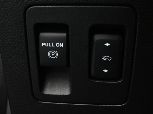 Used 2020 Ford Expedition Limited w/ Texas Edition Package RWD image 23