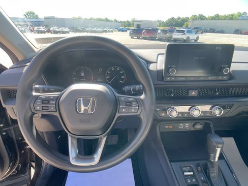 Certified 2023 Honda CR-V EX image 15