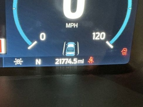 Used 2023 Ford F150 Lariat image 31