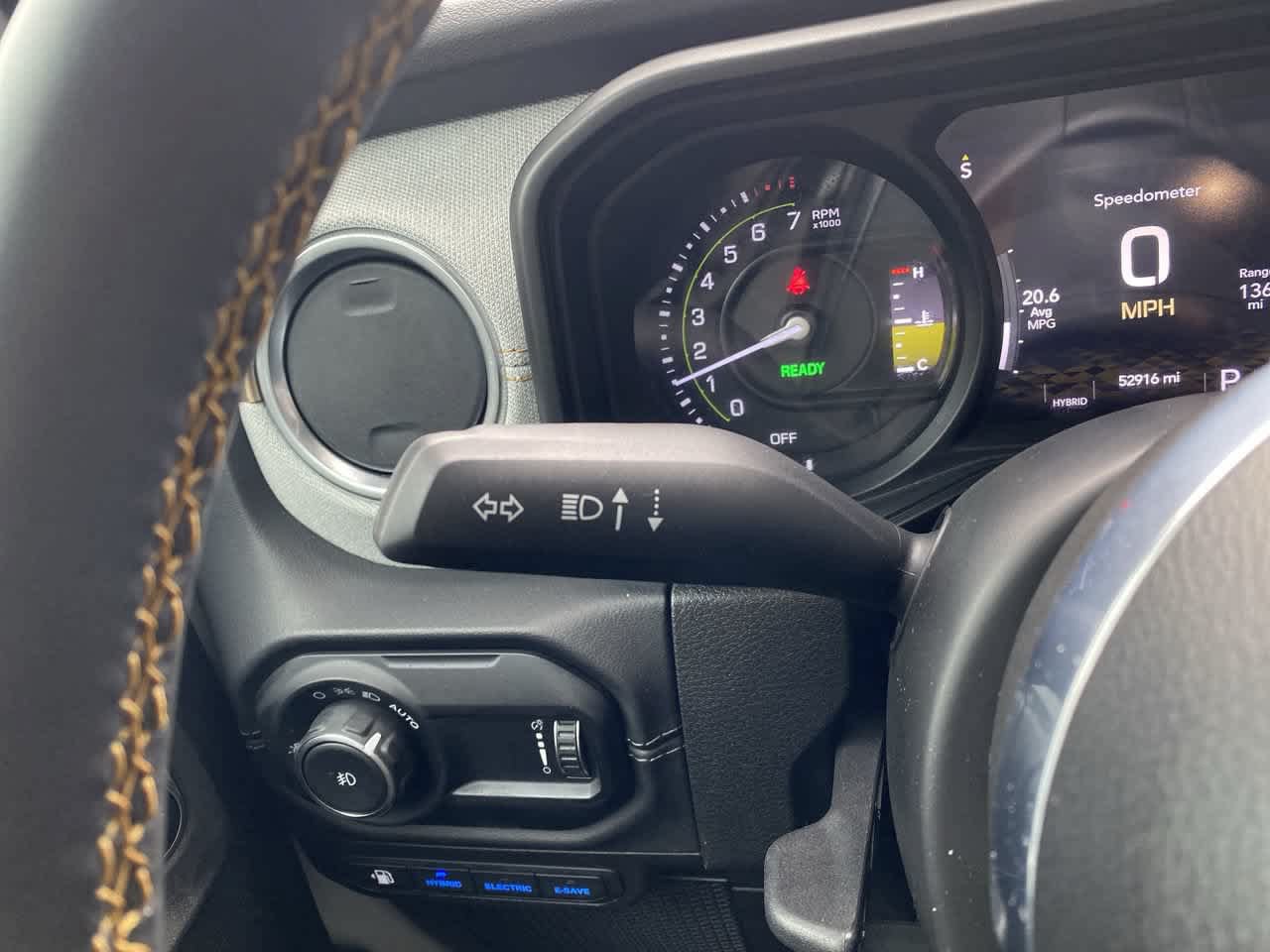 Used 2024 Jeep Wrangler Unlimited Sahara AWD/4WD image 23