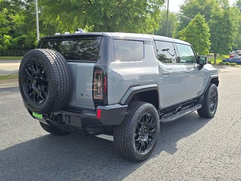 New 2025 GMC Hummer EV 2X image 3