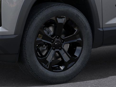 New 2026 Chevrolet Equinox LT w/ Convenience Package II FWD image 9