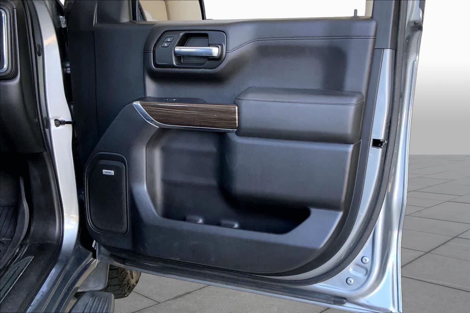 Used 2020 Chevrolet Silverado 1500 RST AWD/4WD image 22