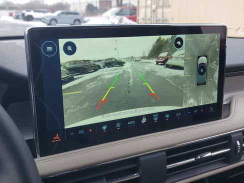 New 2026 Lincoln Corsair Premiere image 20