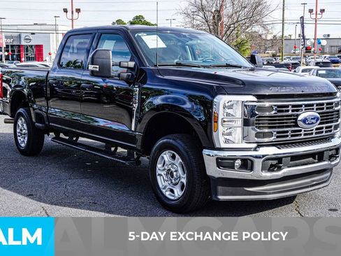 Used 2025 Ford F250 XLT image 4