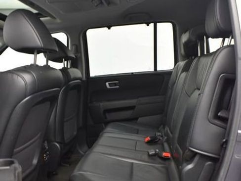 Used 2015 Honda Pilot Touring image 8