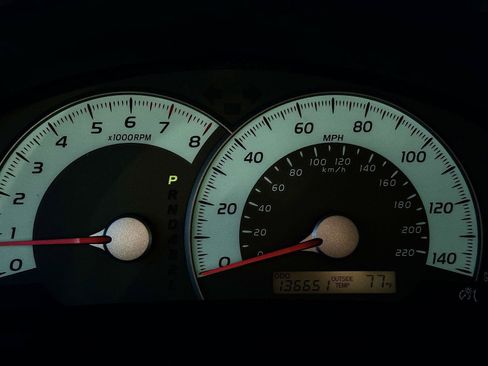 Used 2009 Toyota Camry XLE FWD image 21