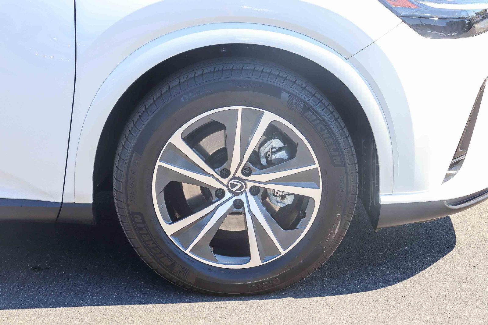 Certified 2025 Lexus RX 350 FWD w/ Technology Package image 10