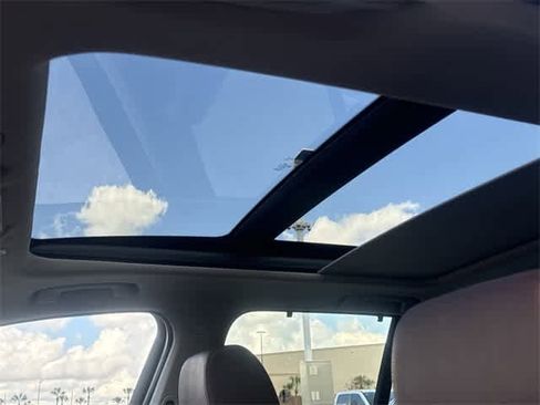 Used 2017 BMW X3 xDrive28i image 26