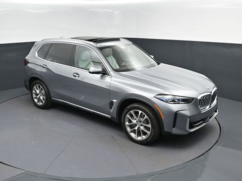 New 2026 BMW X5 sDrive40i image 36