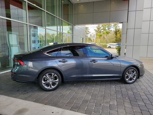 Used 2024 Honda Accord EX image 7