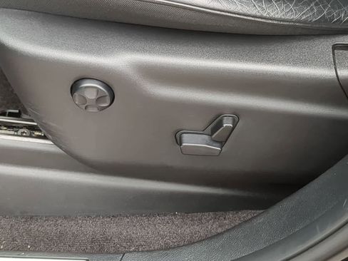 Used 2018 Jeep Grand Cherokee High Altitude image 17