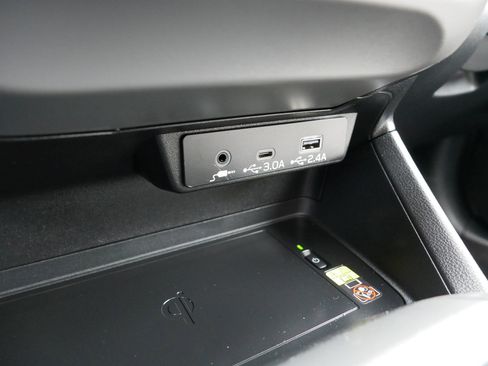 Certified 2025 Subaru Crosstrek 2.5i Limited w/ Popular Package #3A image 33