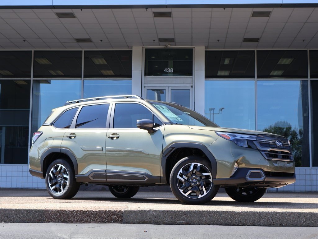 New 2026 Subaru Forester Limited AWD/4WD image 1