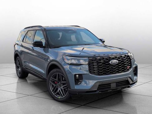New 2025 Ford Explorer ST image 12