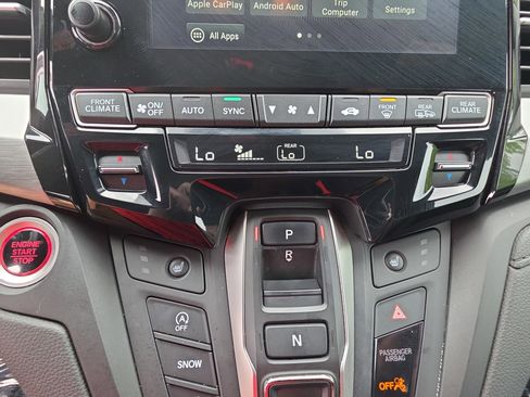 Used 2024 Honda Odyssey Sport image 23
